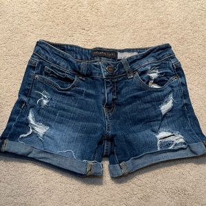 SOLD Aeropostale Midi Shorts